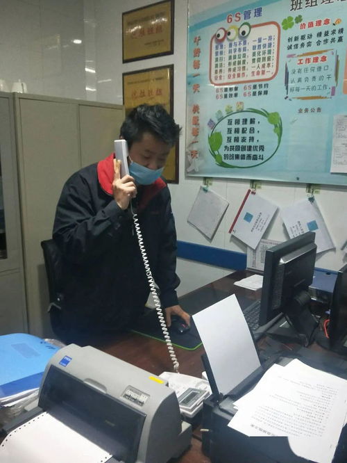 空港食品公司西寧分公司庫(kù)管部開(kāi)展消防應(yīng)急演練及消防安全知識(shí)培訓(xùn)